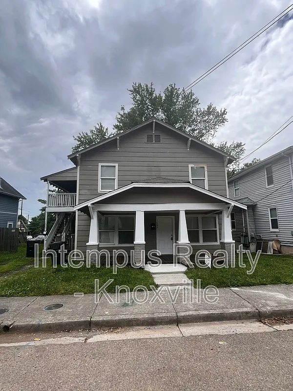 1602 Dora St — Photo 3