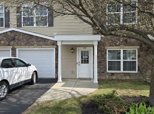 305 Worthington Ter, Wynantskill, NY 12198