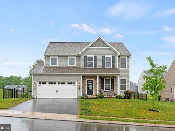 191 Magnolia Dr, Middletown, PA 17057