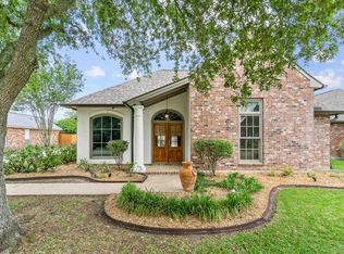 39484 Meadowbrook Ave, Prairieville, LA 70769