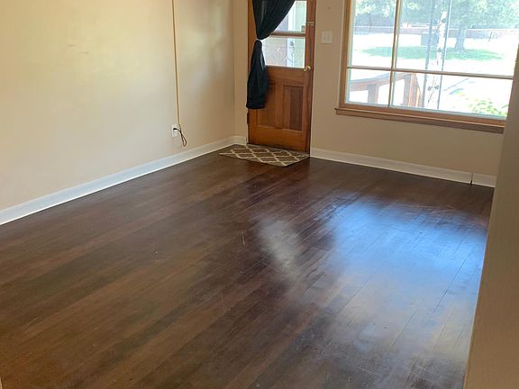 4th image of 121 W 20th St APT 1