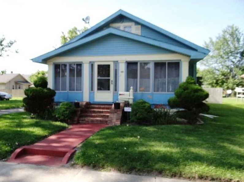 Exterior Front.