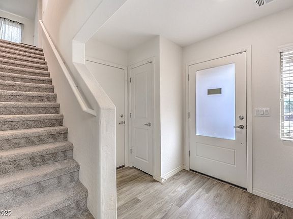 5th image of 1628 Desert Path Ave