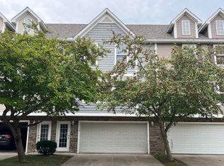 5558 Kenton Ln, Johnston, IA 50131