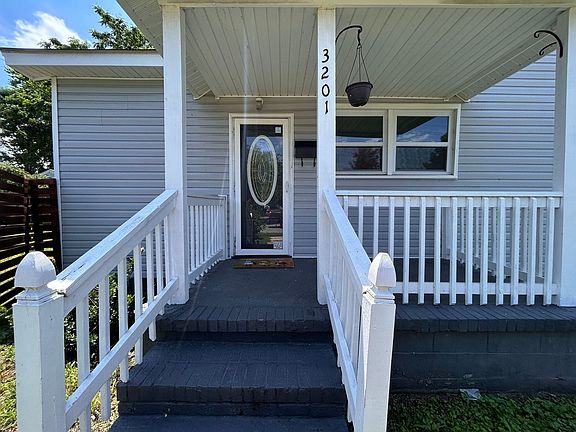 2nd image of 3201 Downes St