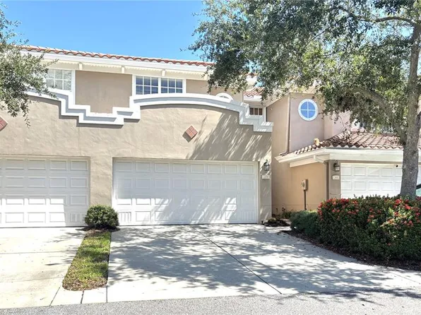 270 Valencia Cir, Saint Petersburg, FL 33716