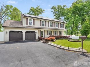 19-19 4th Pl, Piscataway, NJ 08854