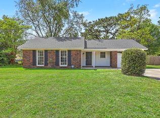 7731 Quest Dr, North Charleston, SC 29418