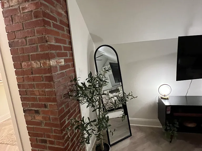 427 N Battin Ave — Photo 58