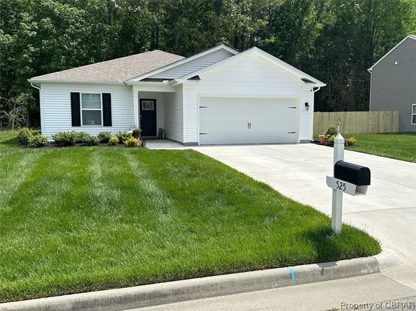 525 Bridgeway Ct, West Point, VA 23181