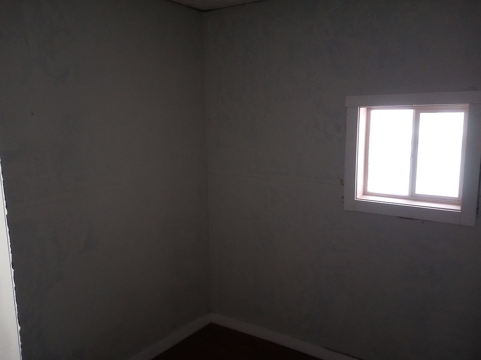 1st image of 204 N Bridge St #A
