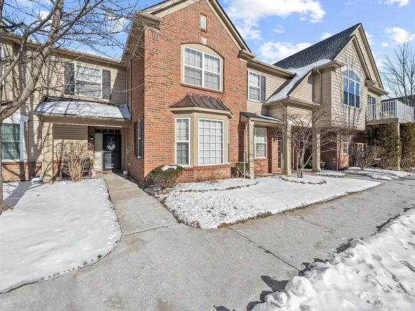 47624 Pembroke Dr, Canton, MI 48188
