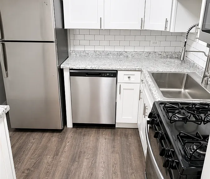 12151 S Western Ave #4 — Photo 1