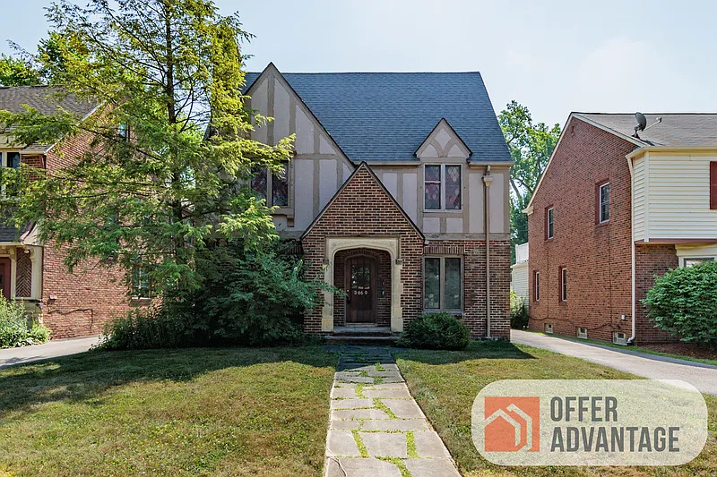 3669 Glencairn Rd photo 1