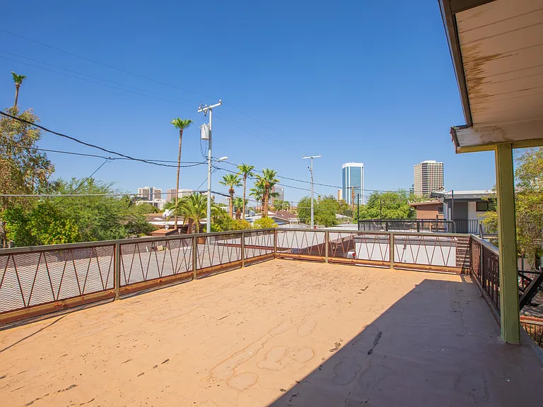 326 W Earll Dr #3 — Photo 24