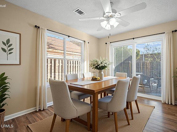 4th image of 948 Oyster Cove Rd