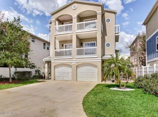 124 S 11th Ave #B, Jacksonville Beach, FL 32250