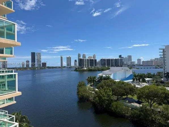 3330 NE 190th St, Miami, FL
