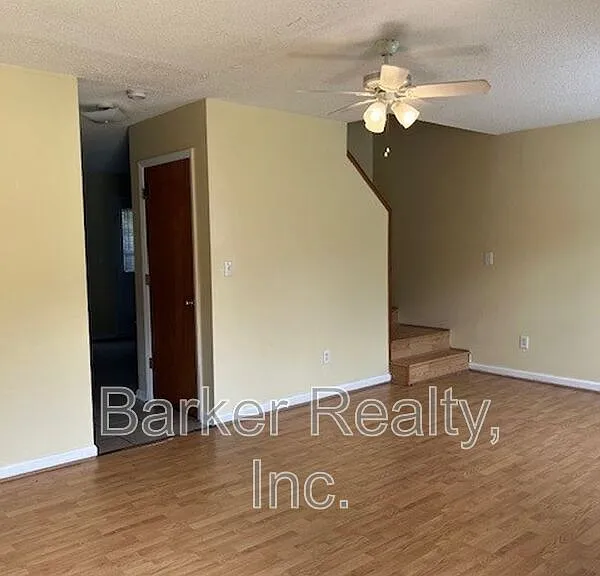 5513 Bringle Ct — Photo 8