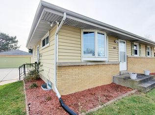 8039 W Mill Rd, Milwaukee, WI 53218