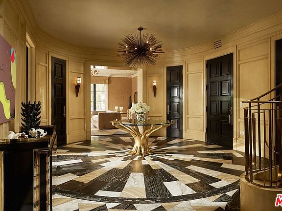 3rd image of 10790 Bellagio Rd