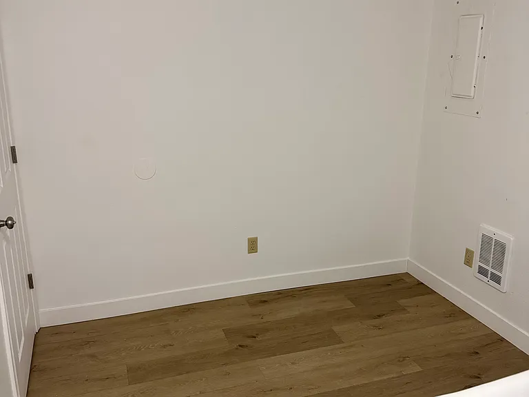 4822 N Lee St #1 — Photo 15
