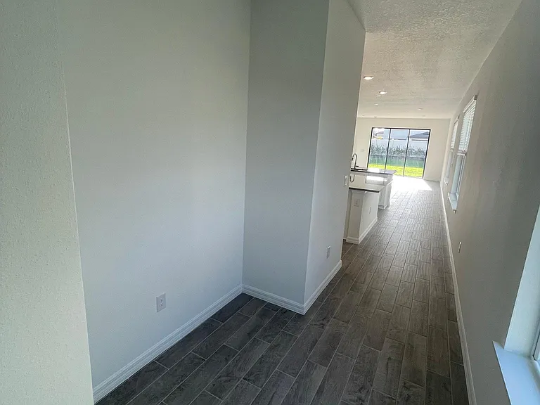 15249 Shady Palms Ln — Photo 35