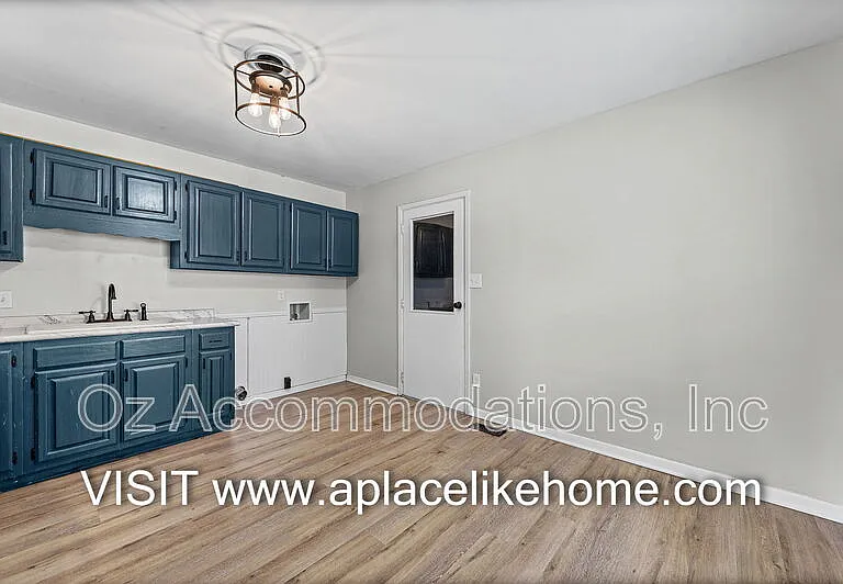 3310 Iroquois Ln — Photo 17