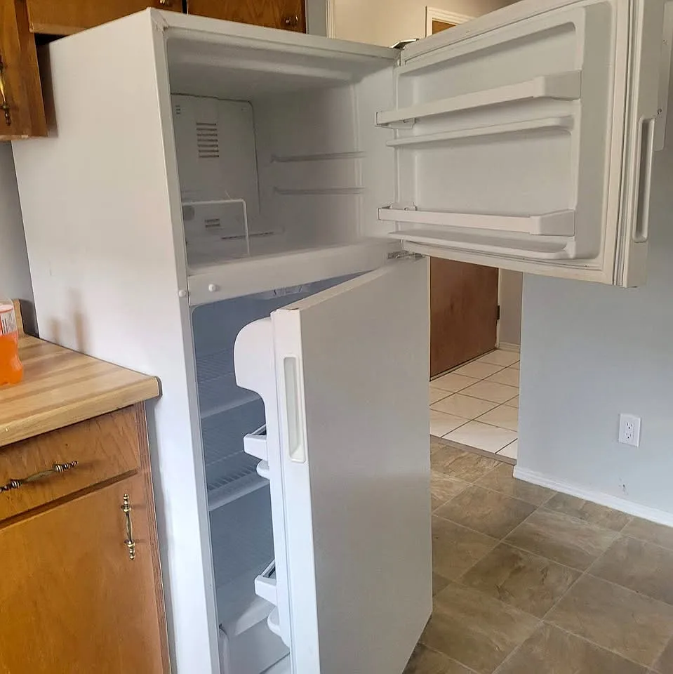 1 bed, $1,075 — Photo 2