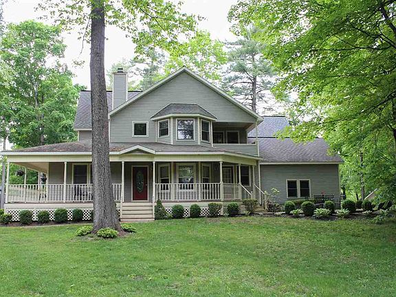 2nd image of 12 Sultana St