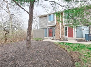 9966 Timbers Dr, Blue Ash, OH 45242