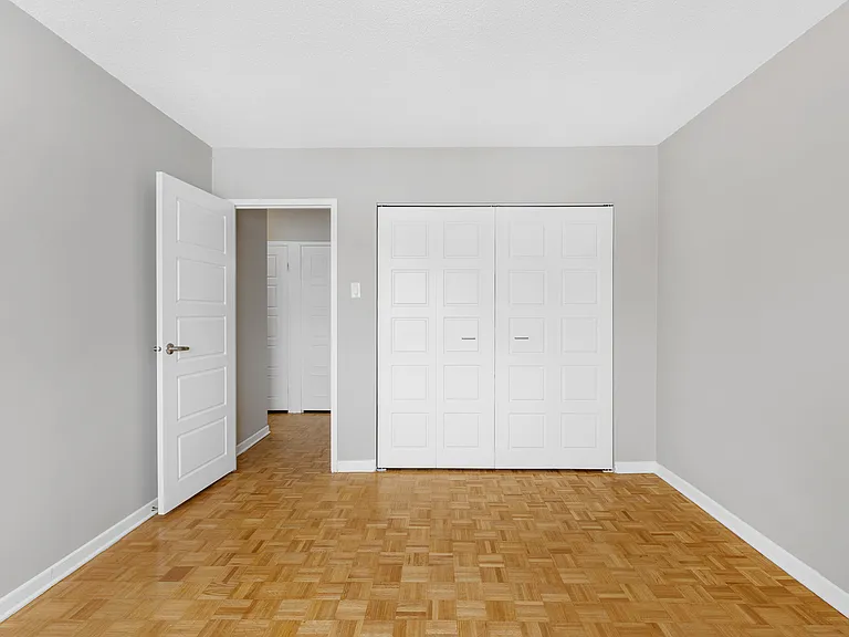 810 Canterbury Ave — Photo 31