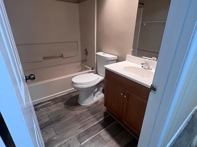 12431 Manchester Way — Photo 25