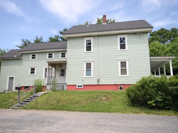 114 Elm St, Greenfield, MA 01301