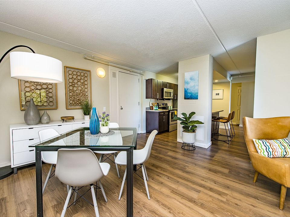 Dining Room Flow