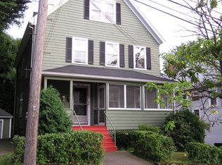 52 Bennett St APT 2, Wakefield, MA 01880
