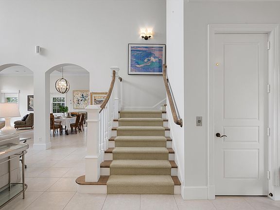 5th image of 113 Caballo Lane