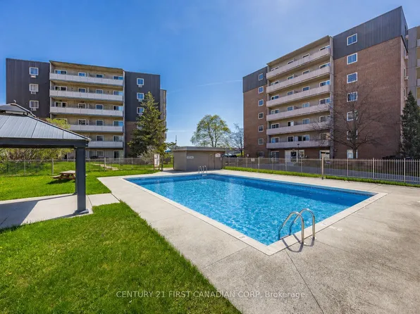1104 Jalna Blvd #504, London, ON N6E 2S6