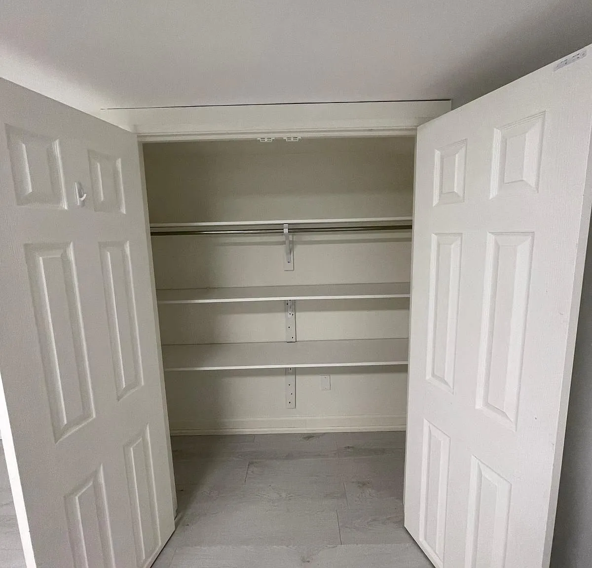 2 bed, $2,500 — Photo 2