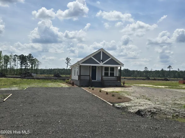 579 Stokestown Road, Wallace, NC 28466