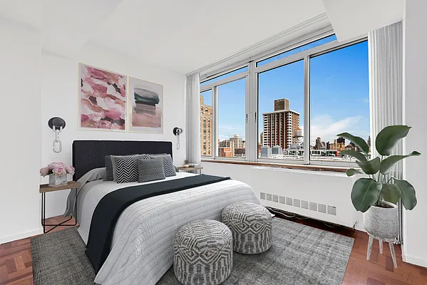 Sold by Compass | media 37