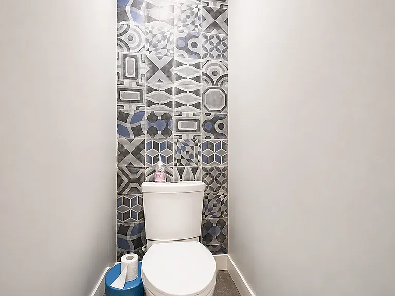 55 Troutman St #2R — Photo 5