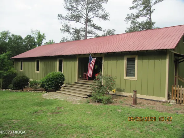162 Bacon St, Irwinton, GA 31042