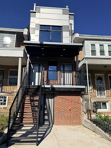 1015 N 45th St Photo 1