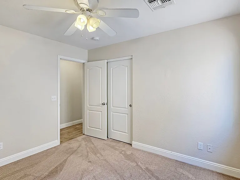 25673 W Northern Lights Way — Photo 28