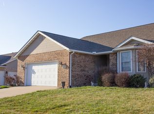 709 Ridge Rd, Waterloo, IL 62298