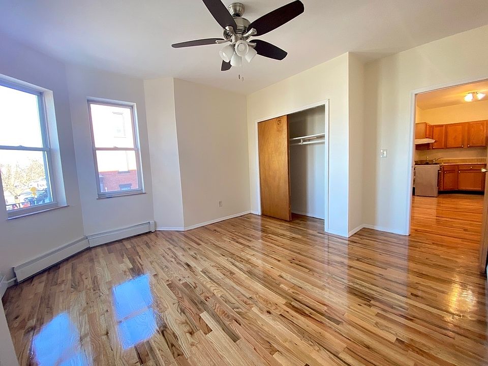 1st image of 725 6th Ave #F