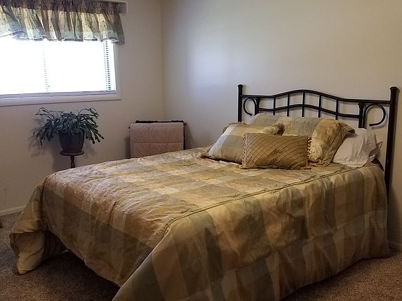 Main Floor Bedroom 