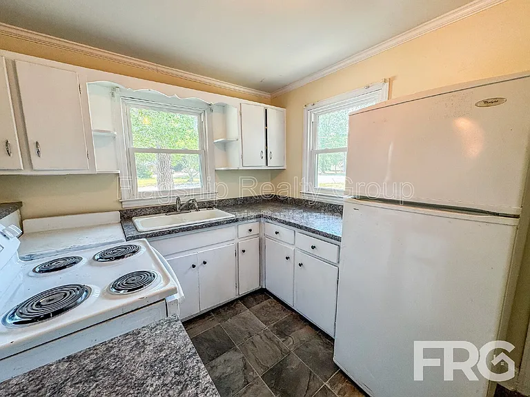 1403 Clingman St — Photo 20