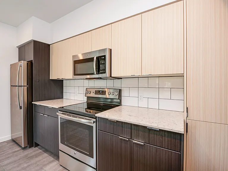 CRN Crane Interbay Apartments — Photo 21